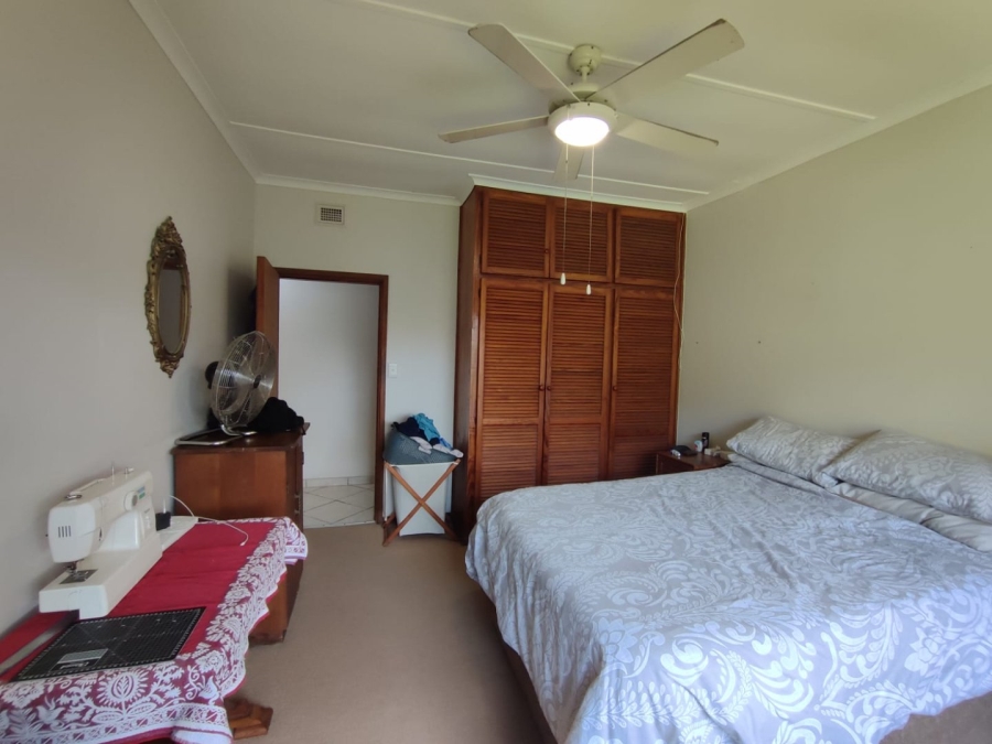 3 Bedroom Property for Sale in St Michaels On Sea KwaZulu-Natal