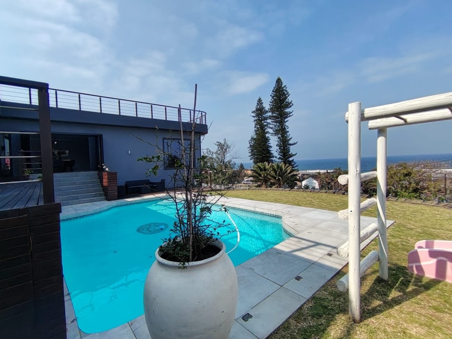 5 Bedroom Property for Sale in Ocean View KwaZulu-Natal