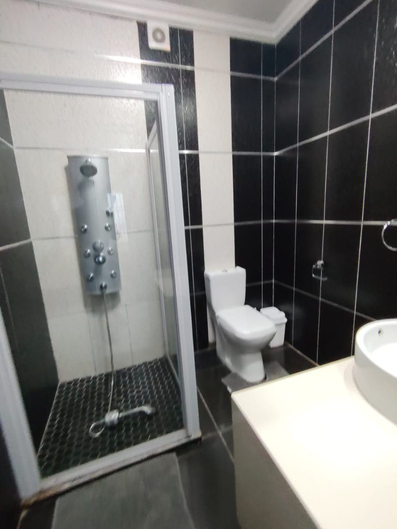 5 Bedroom Property for Sale in Ocean View KwaZulu-Natal