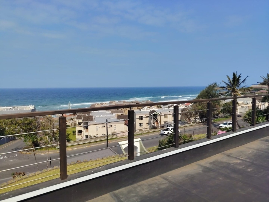 5 Bedroom Property for Sale in Ocean View KwaZulu-Natal