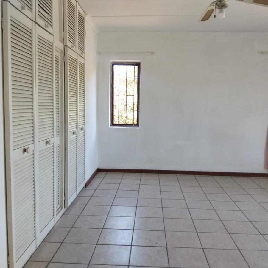 5 Bedroom Property for Sale in Malvern KwaZulu-Natal
