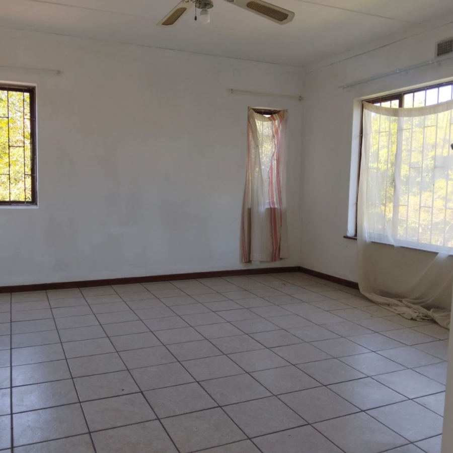 5 Bedroom Property for Sale in Malvern KwaZulu-Natal