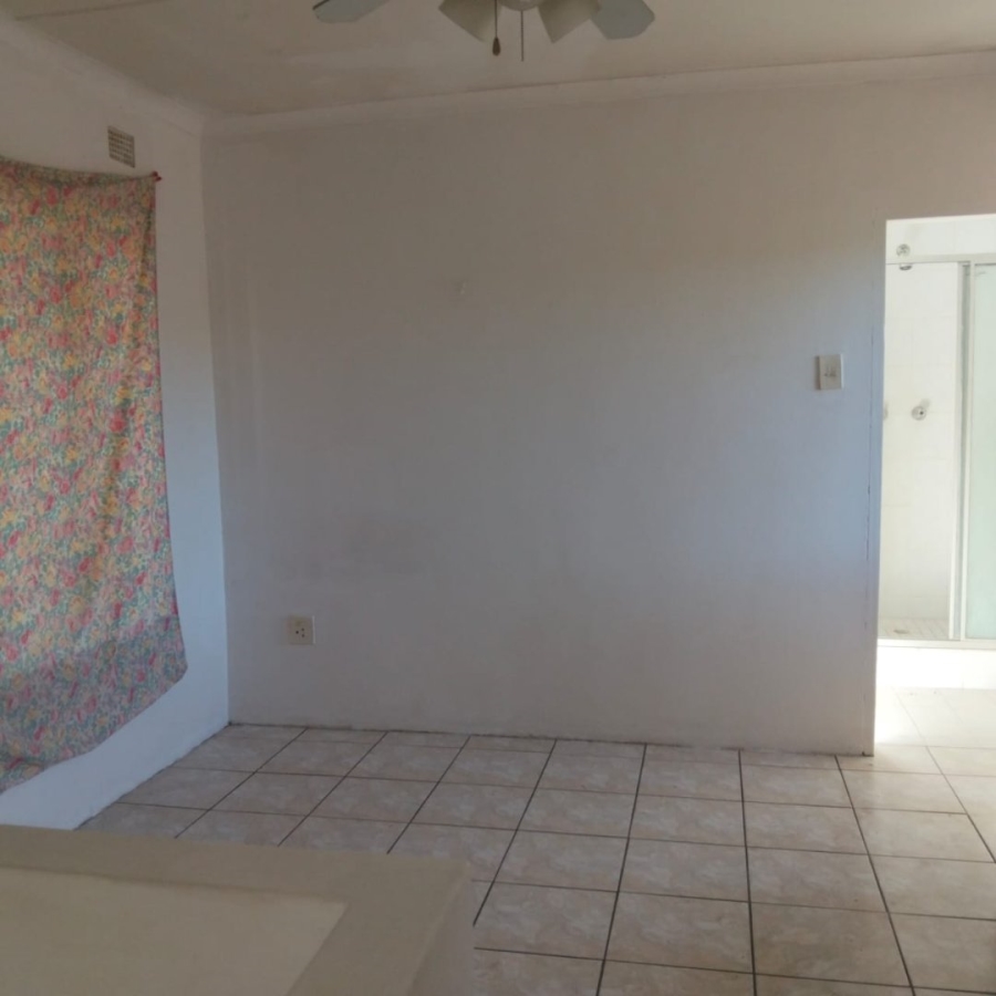 5 Bedroom Property for Sale in Malvern KwaZulu-Natal