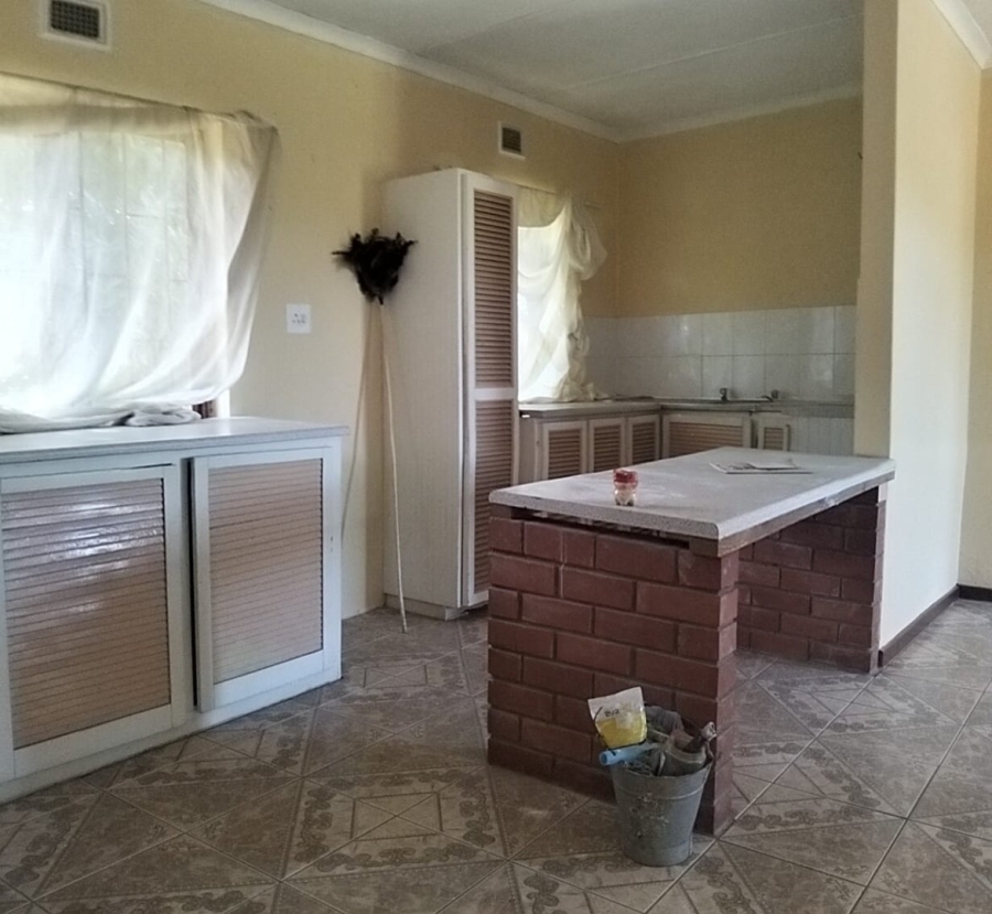 5 Bedroom Property for Sale in Malvern KwaZulu-Natal