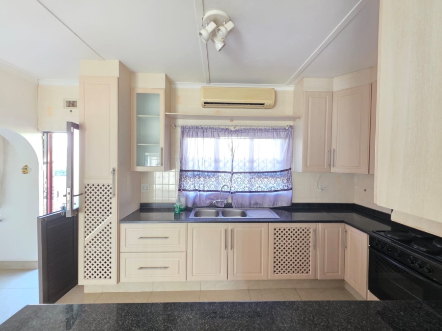 3 Bedroom Property for Sale in Shelly Beach KwaZulu-Natal