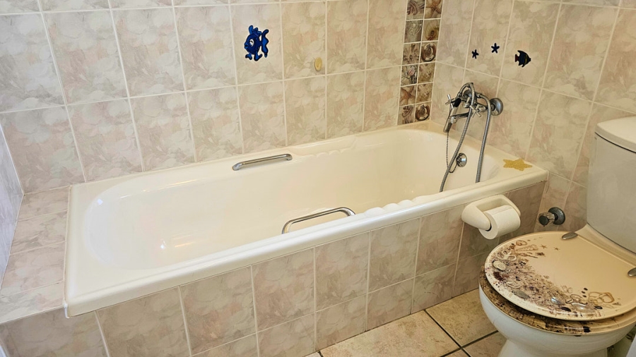3 Bedroom Property for Sale in Manaba Beach KwaZulu-Natal