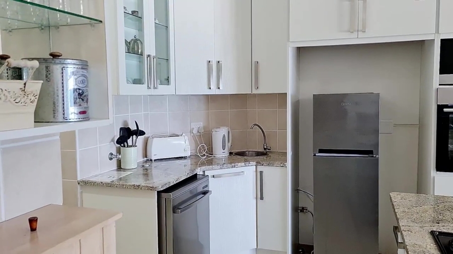 4 Bedroom Property for Sale in Lawrence Rocks KwaZulu-Natal