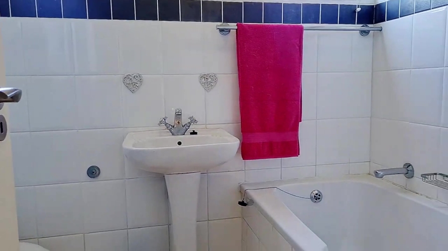 4 Bedroom Property for Sale in Lawrence Rocks KwaZulu-Natal