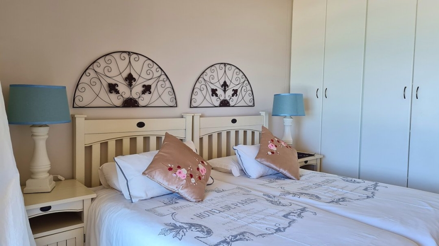 4 Bedroom Property for Sale in Lawrence Rocks KwaZulu-Natal