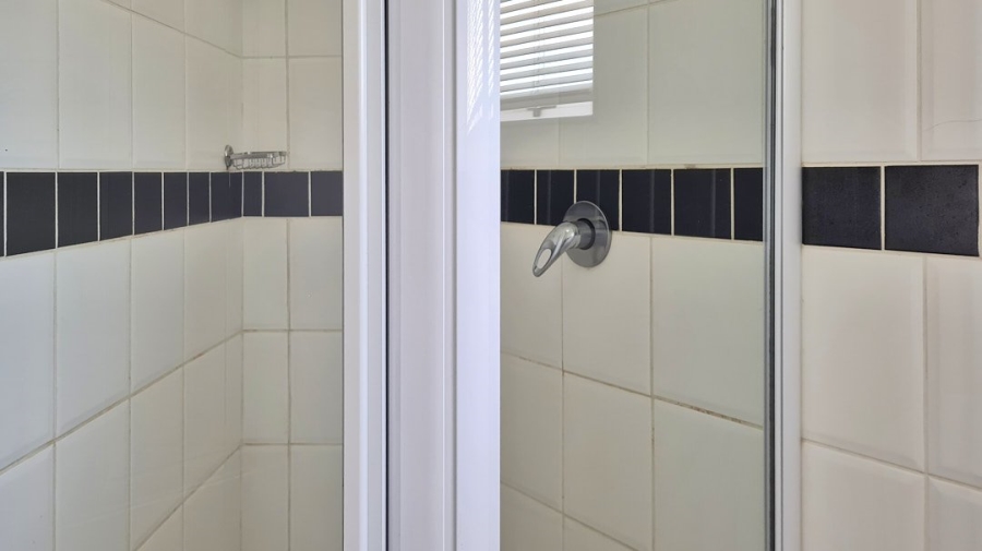 4 Bedroom Property for Sale in Lawrence Rocks KwaZulu-Natal