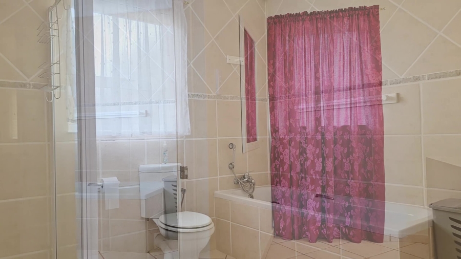 3 Bedroom Property for Sale in Shelly Beach KwaZulu-Natal