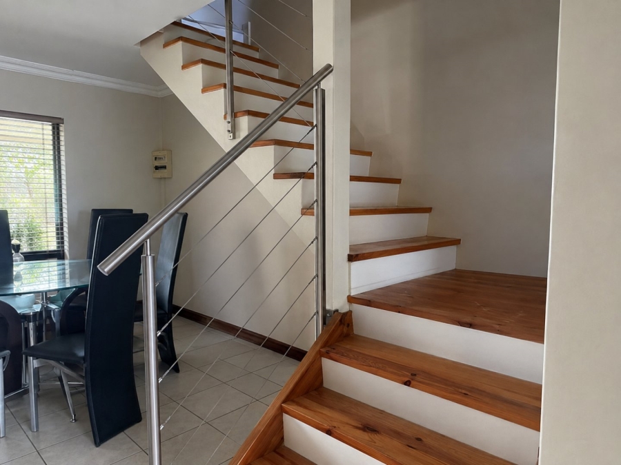 To Let 3 Bedroom Property for Rent in Meer En See KwaZulu-Natal