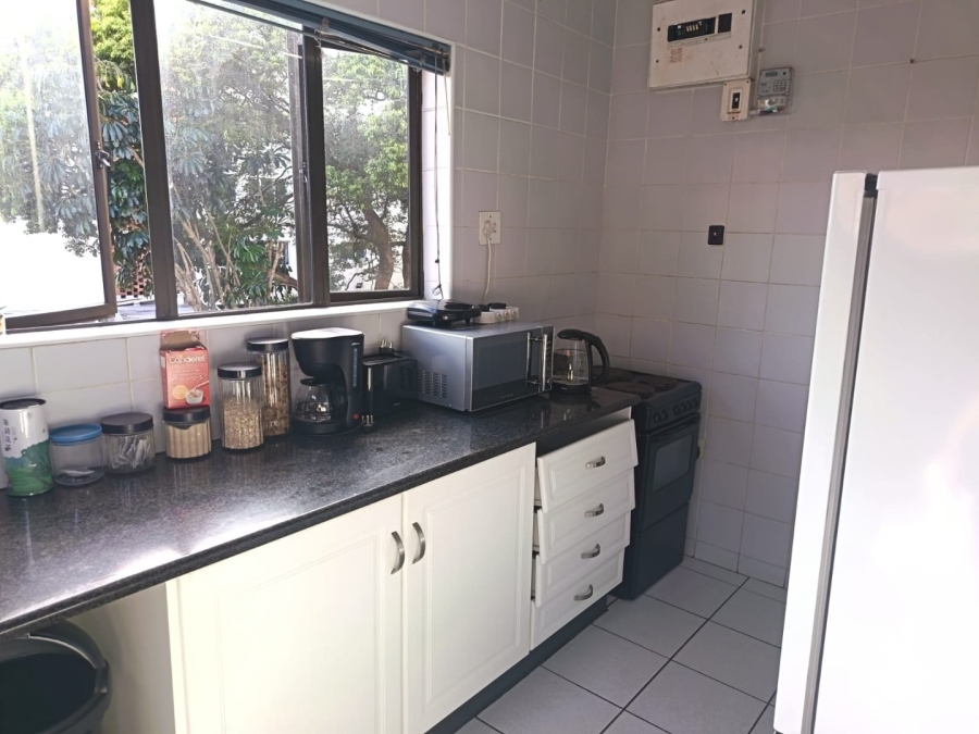 1 Bedroom Property for Sale in Westridge KwaZulu-Natal