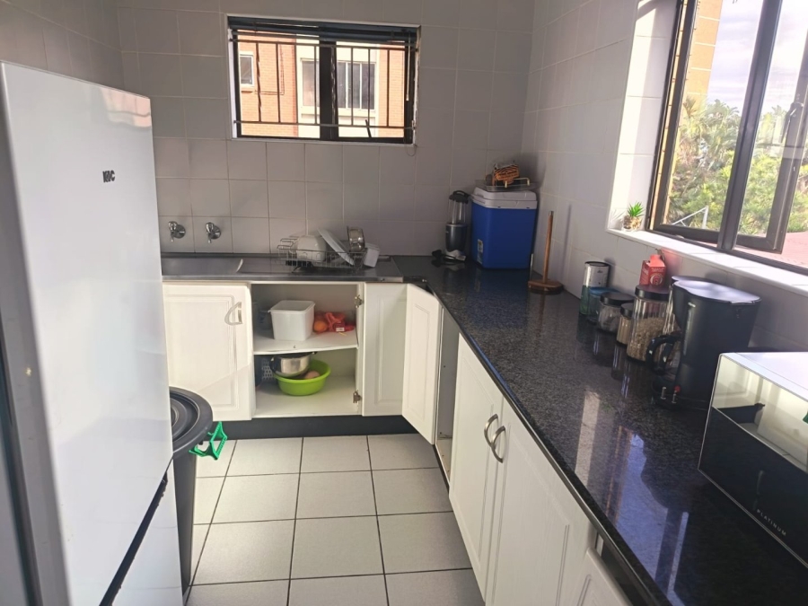1 Bedroom Property for Sale in Westridge KwaZulu-Natal