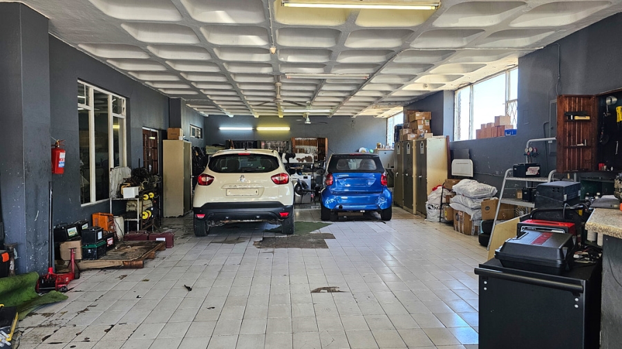 Commercial Property for Sale in Manaba Beach KwaZulu-Natal