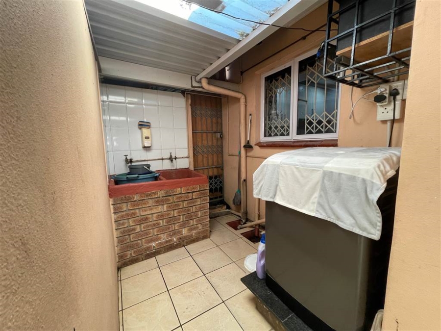 3 Bedroom Property for Sale in Sherwood KwaZulu-Natal