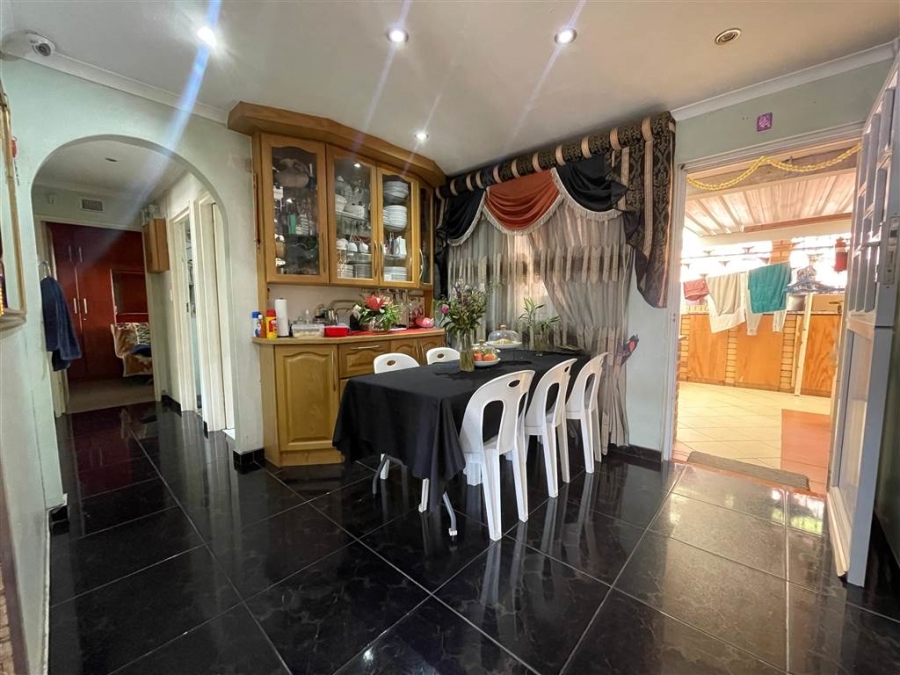 3 Bedroom Property for Sale in Sherwood KwaZulu-Natal