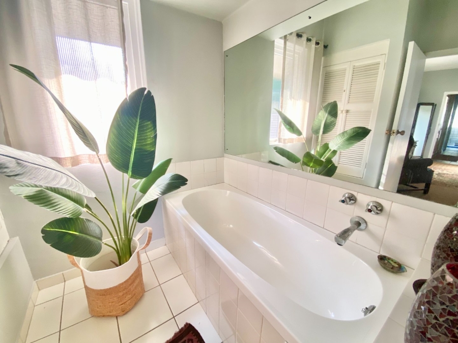 4 Bedroom Property for Sale in Durban North KwaZulu-Natal