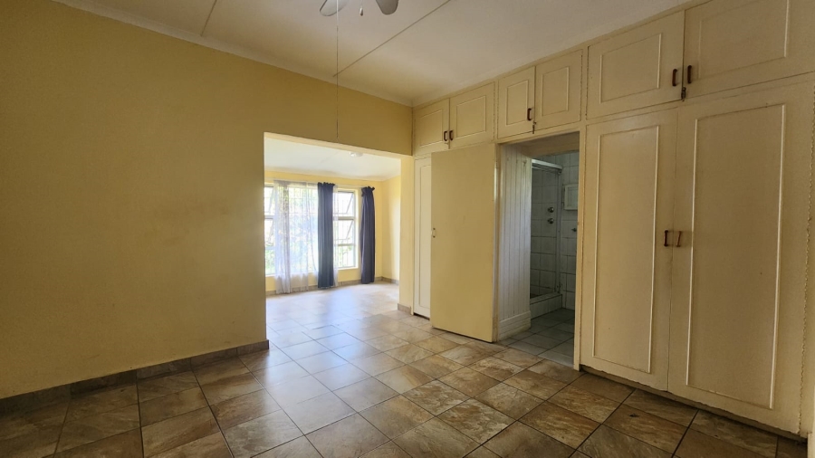 3 Bedroom Property for Sale in St Michaels On Sea KwaZulu-Natal
