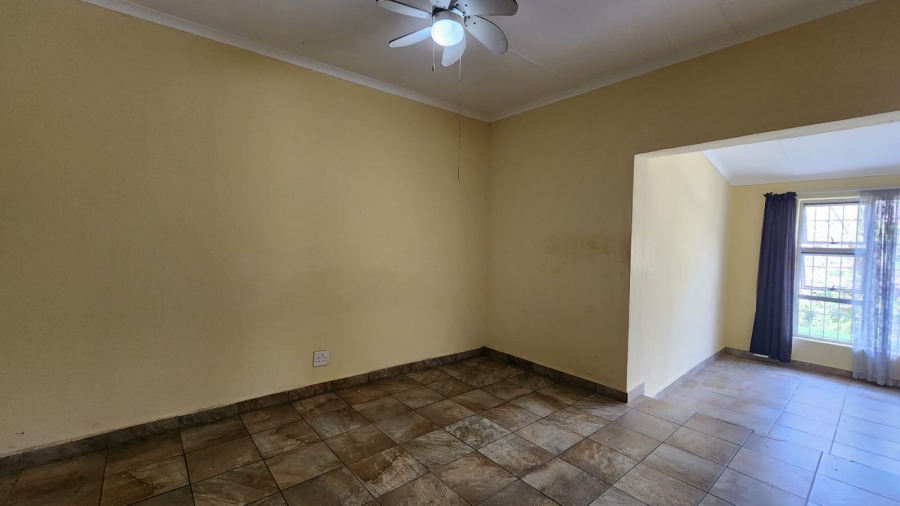 3 Bedroom Property for Sale in St Michaels On Sea KwaZulu-Natal