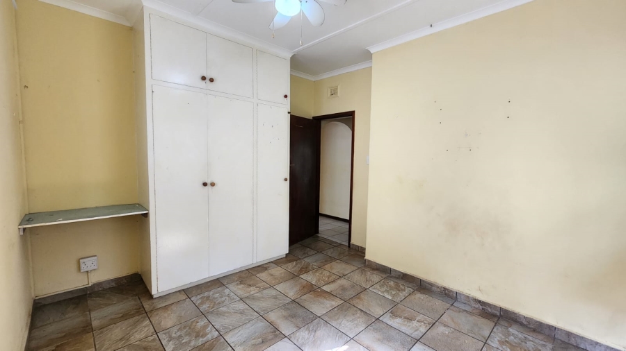 3 Bedroom Property for Sale in St Michaels On Sea KwaZulu-Natal