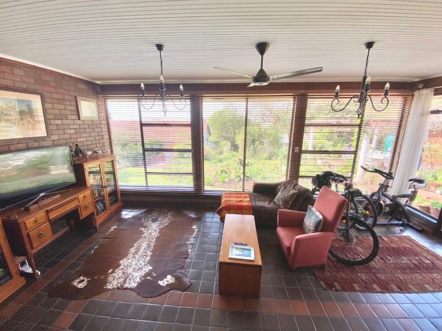 4 Bedroom Property for Sale in Durban North KwaZulu-Natal