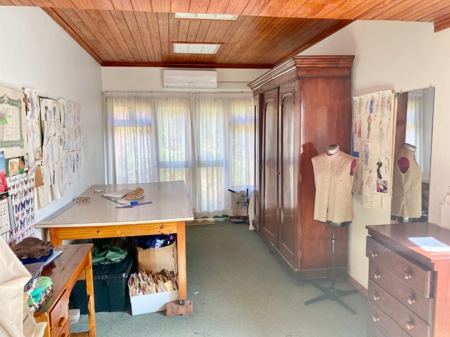 4 Bedroom Property for Sale in Durban North KwaZulu-Natal