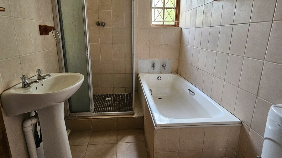 4 Bedroom Property for Sale in Margate KwaZulu-Natal