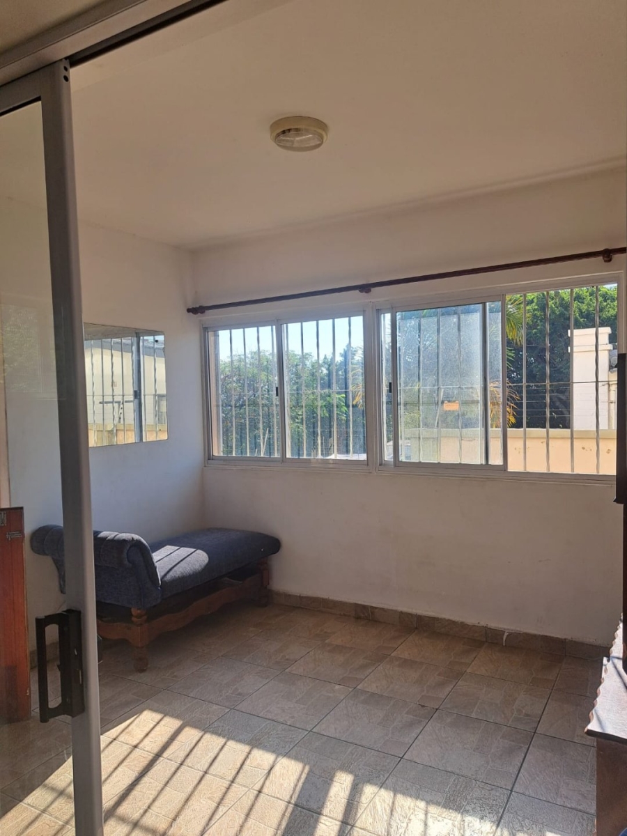 2 Bedroom Property for Sale in Manaba Beach KwaZulu-Natal