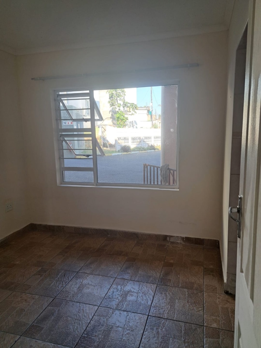 2 Bedroom Property for Sale in Manaba Beach KwaZulu-Natal