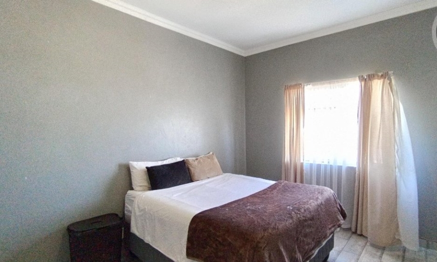 2 Bedroom Property for Sale in Glenwood KwaZulu-Natal