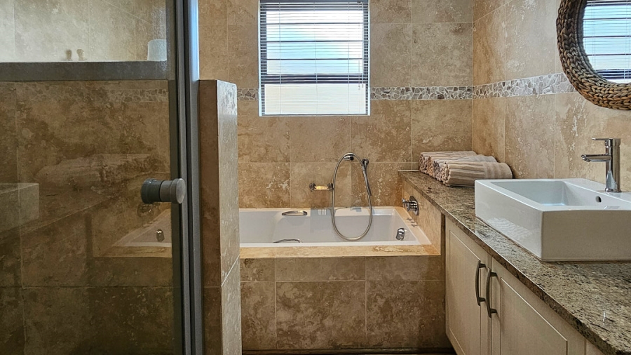 3 Bedroom Property for Sale in Shelly Beach KwaZulu-Natal
