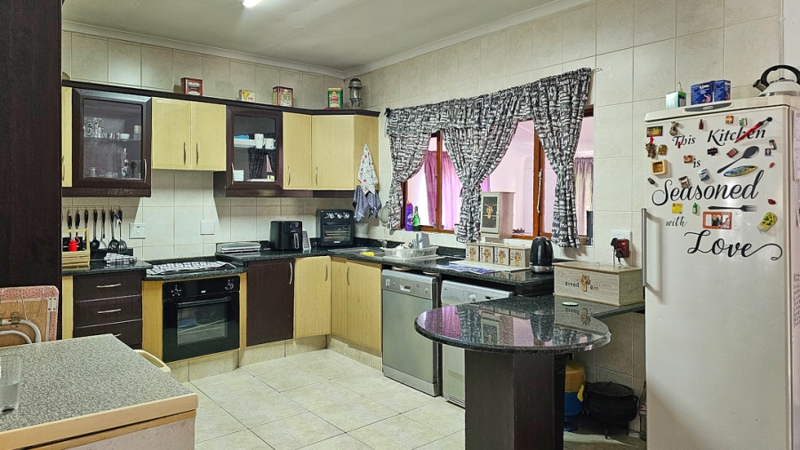 3 Bedroom Property for Sale in Margate KwaZulu-Natal