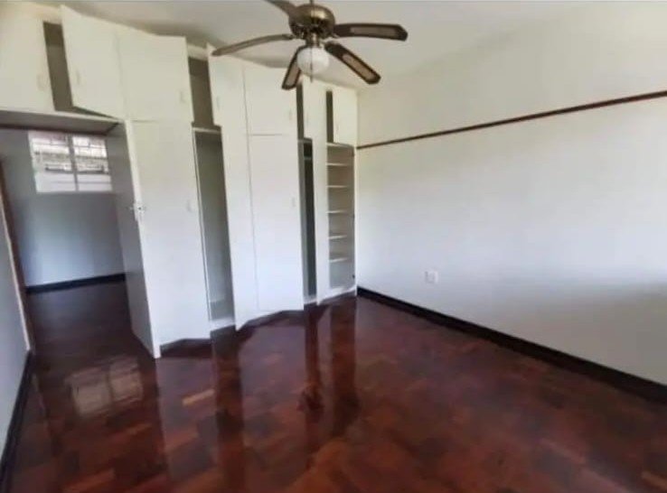 2 Bedroom Property for Sale in Glenwood KwaZulu-Natal