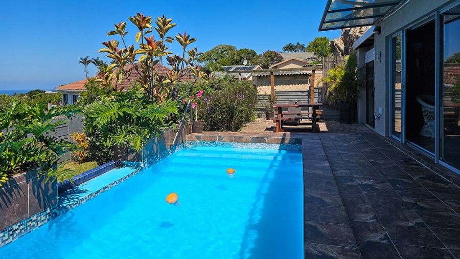 5 Bedroom Property for Sale in St Michaels On Sea KwaZulu-Natal