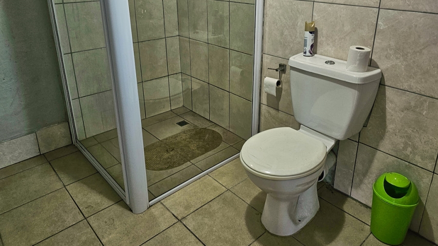 5 Bedroom Property for Sale in St Michaels On Sea KwaZulu-Natal