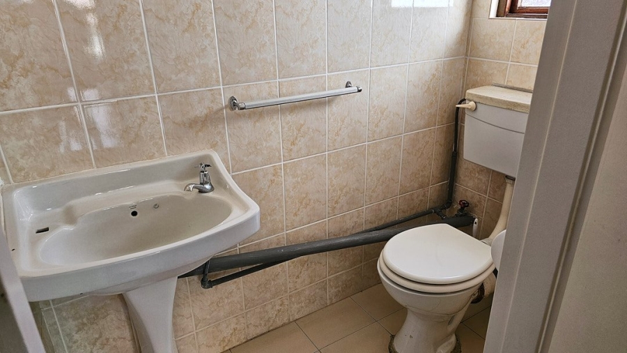 4 Bedroom Property for Sale in Margate Beach KwaZulu-Natal