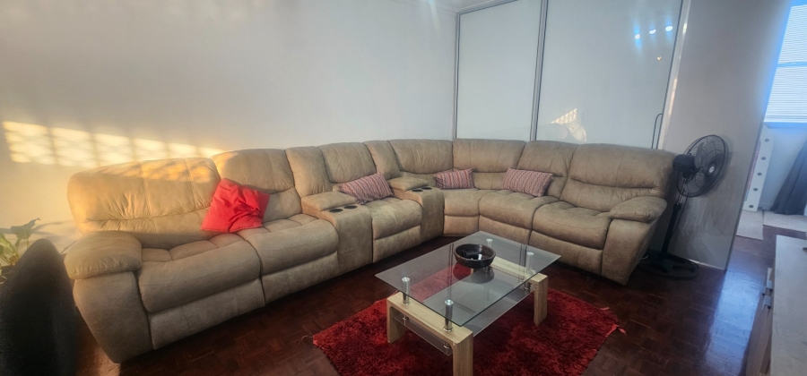 2 Bedroom Property for Sale in Morningside KwaZulu-Natal