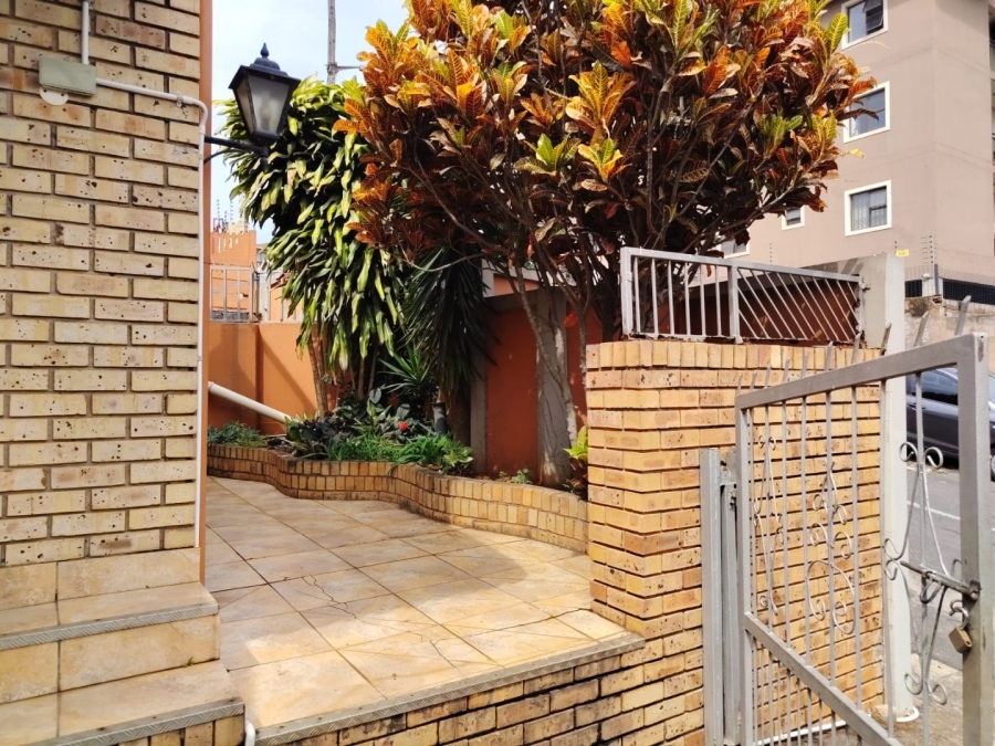 3 Bedroom Property for Sale in Wentworth KwaZulu-Natal