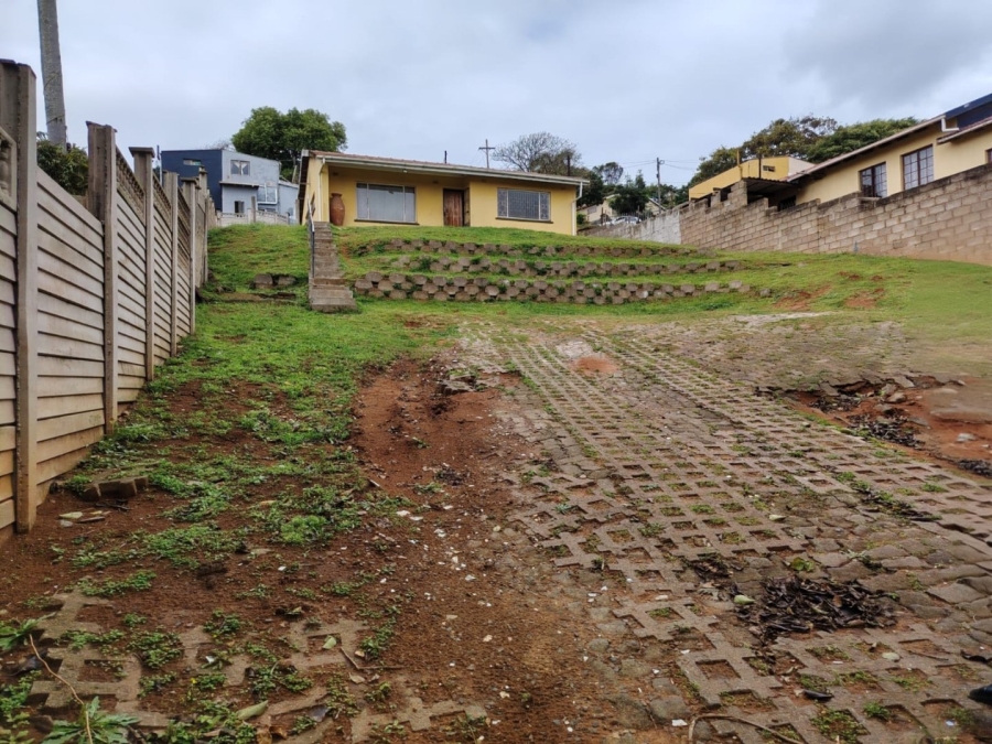 3 Bedroom Property for Sale in Brighton Beach KwaZulu-Natal