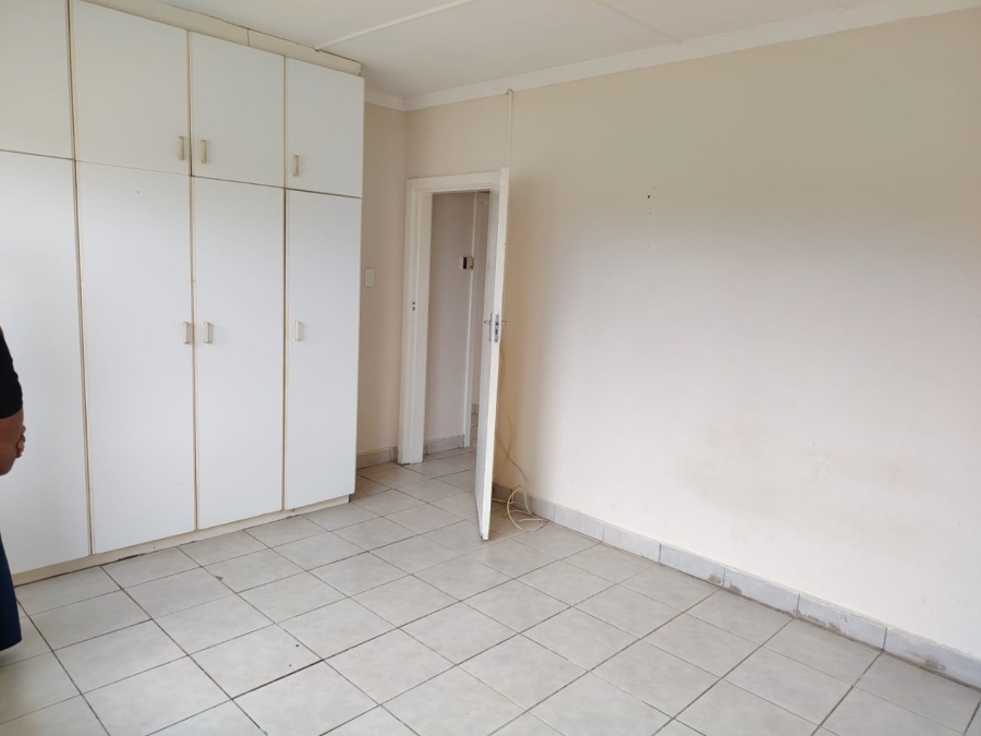 3 Bedroom Property for Sale in Brighton Beach KwaZulu-Natal