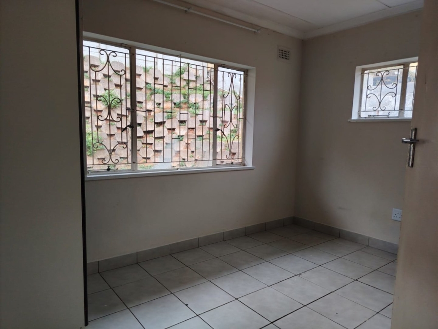 3 Bedroom Property for Sale in Brighton Beach KwaZulu-Natal