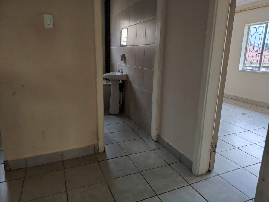 3 Bedroom Property for Sale in Brighton Beach KwaZulu-Natal