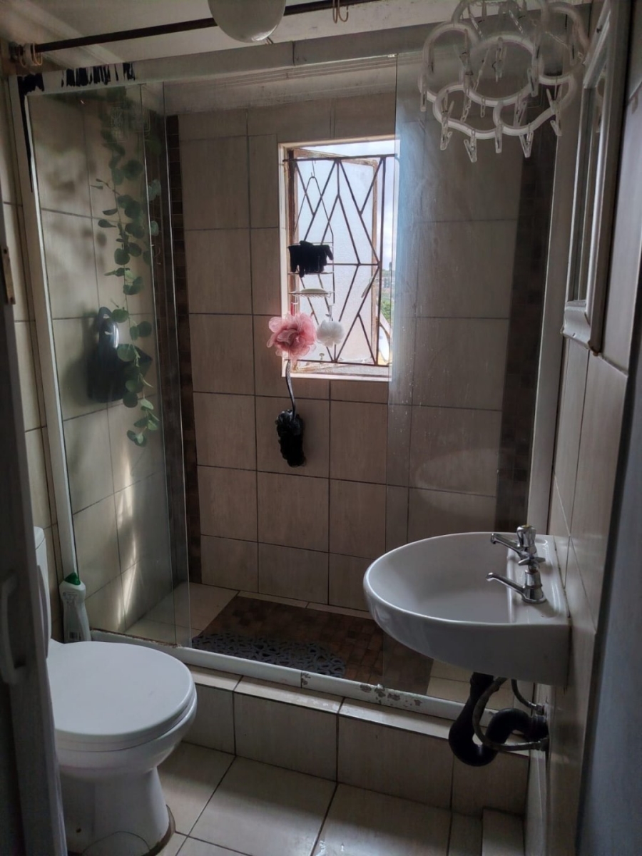 3 Bedroom Property for Sale in Brighton Beach KwaZulu-Natal