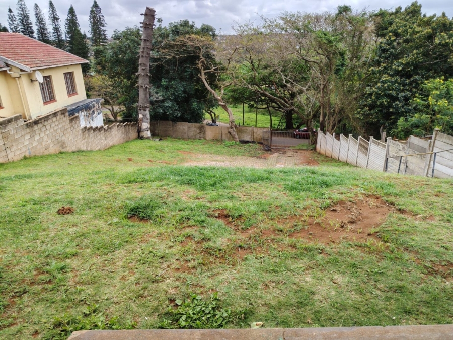3 Bedroom Property for Sale in Brighton Beach KwaZulu-Natal