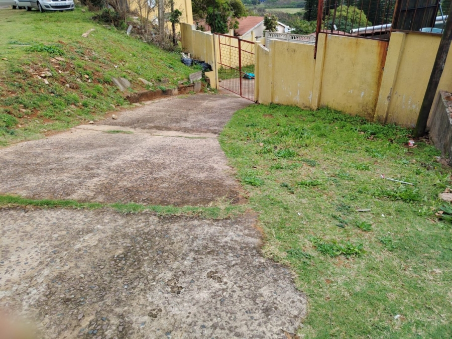 3 Bedroom Property for Sale in Brighton Beach KwaZulu-Natal