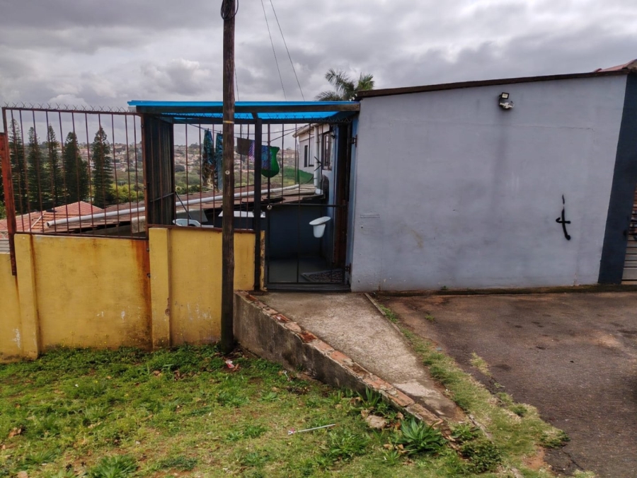 3 Bedroom Property for Sale in Brighton Beach KwaZulu-Natal