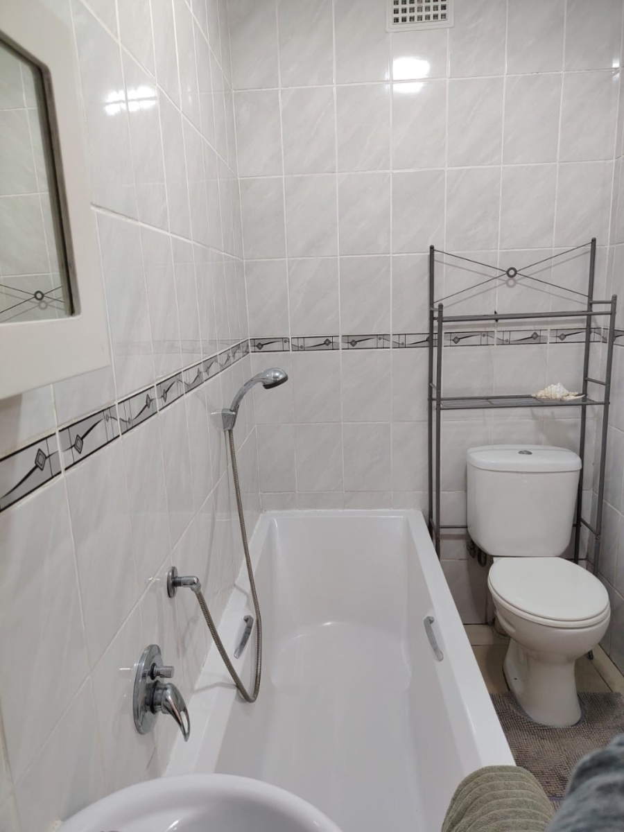 3 Bedroom Property for Sale in Ocean View KwaZulu-Natal