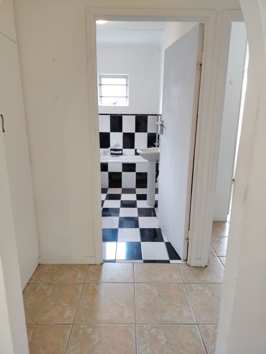 3 Bedroom Property for Sale in Ocean View KwaZulu-Natal