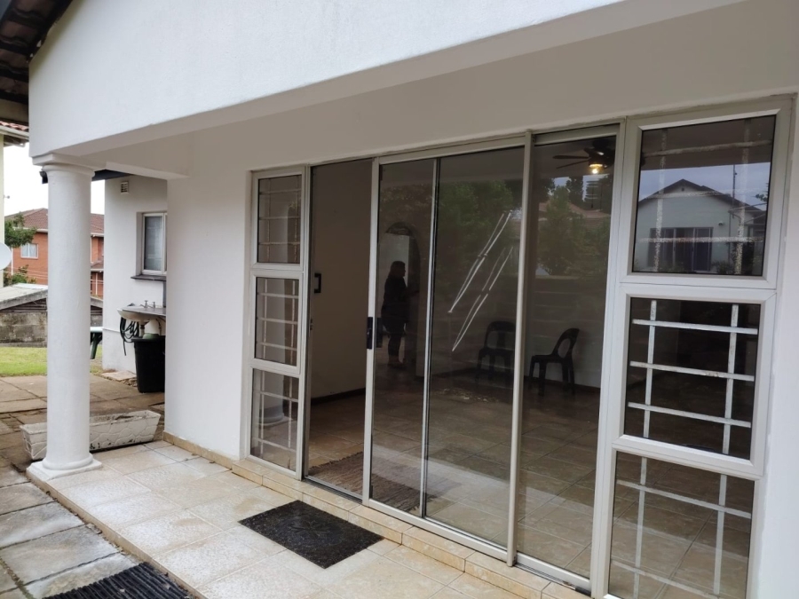 3 Bedroom Property for Sale in Ocean View KwaZulu-Natal